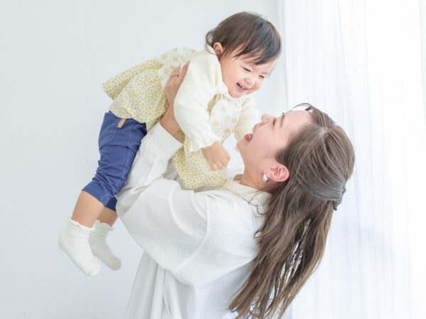 子育てママの腰痛はなぜ起こる？毎日の動きと身体の使い方の関係